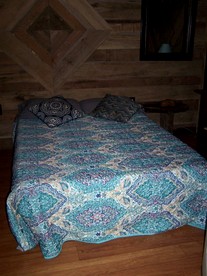 Secluded Watertree Tiny House near Old Hickory Lake – Private Deck, Trails & Breakfast - Lebanon, Tennessee - glamping.directory
