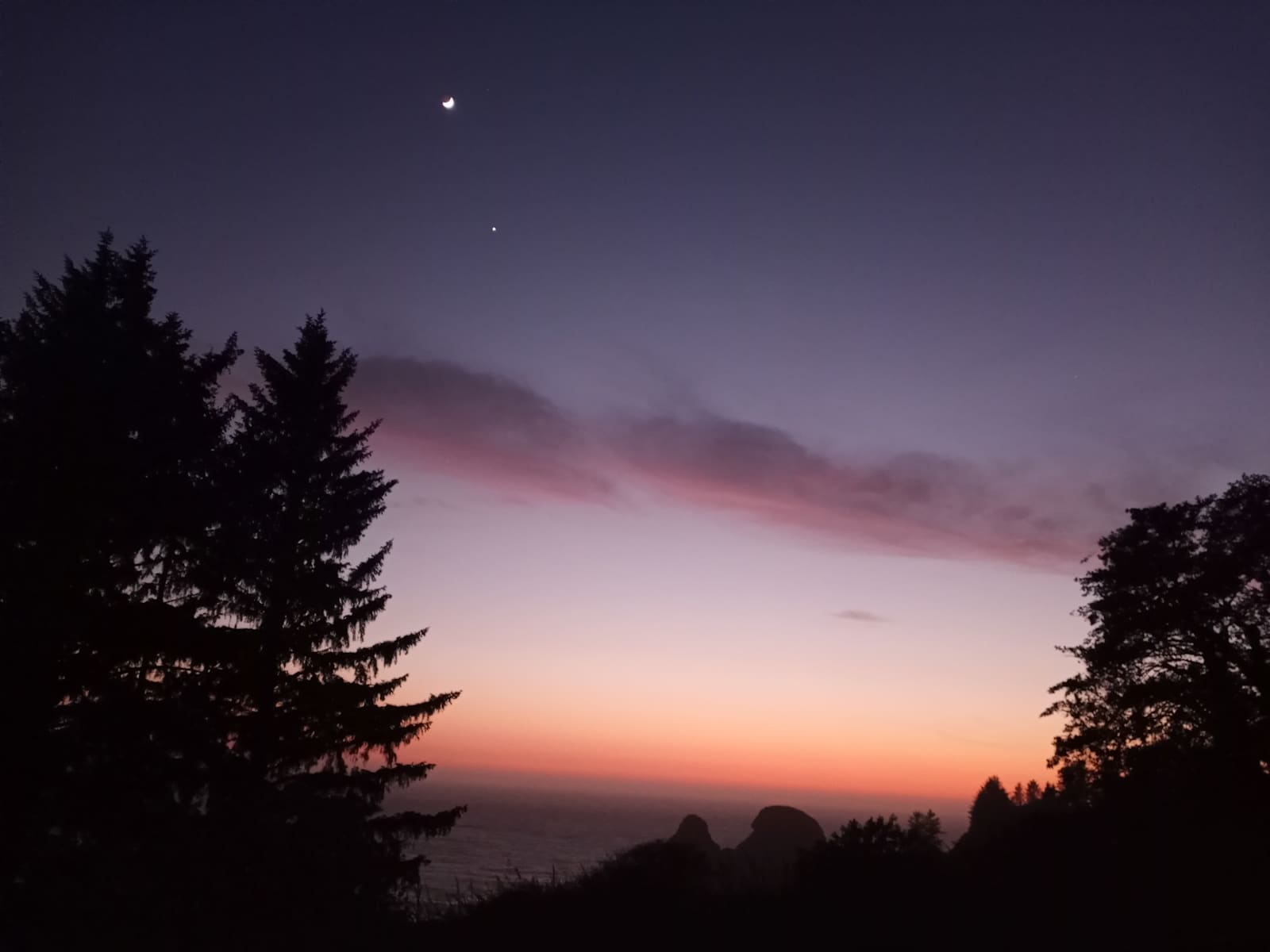Woods, Waves & Wags/Hipcamp - Klamath, California - glamping.directory