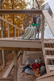 Elegant Family-Friendly Dome with Outdoor Shower, Jacuzzi and Views in Tennessee - Altamont, Tennessee - glamping.directory