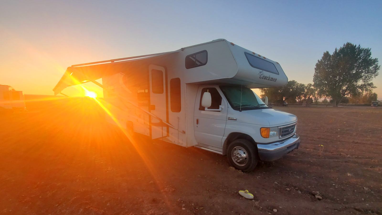 Coworking Space with Mountain Views - Montrose, Colorado - glamping.directory