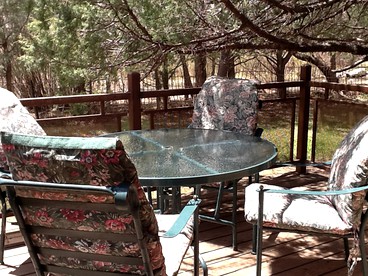 Glamp by the River: Unforgettable Getaway in New Mexico's Scenic Wilderness - San Miguel County, New Mexico - glamping.directory