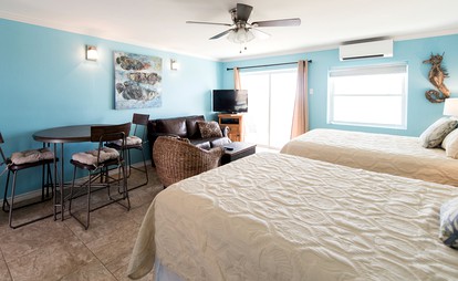 Spacious Beach Rental with Lovely Ocean Views near Corpus Christi, Texas - Port Aransas, Texas - glamping.directory
