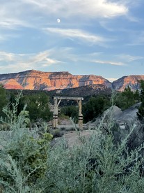 Serene Western Cabin with 23 Private Acres & Stargazing Near Zion National Park, Mount Carmel, Utah - Mount Carmel, Utah - glamping.directory