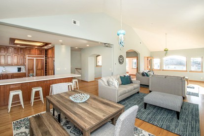Fantastic Beach House with Barbecue, Hiking Trails and Beach Access in Half Moon Bay, California - Half Moon Bay, California - glamping.directory