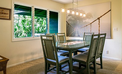 Colorful Elevated Cabin with Wi-Fi near Anini Beach, Kauai, Hawaii - Wainiha, Hawaii - glamping.directory