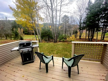 Charming Cabin Rental Ideal for New Hampshire Glamping near Mt. Washington - Carroll, New Hampshire - glamping.directory