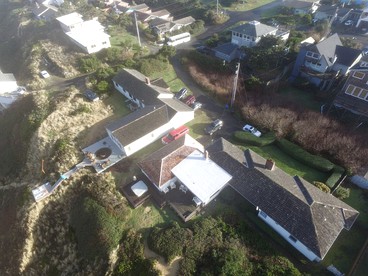 Luxury Oceanfront Vacation Rental with Hot Tub near Nye Beach, Newport, Oregon - Newport, Oregon - glamping.directory