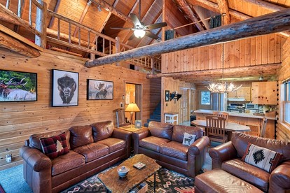 Spacious Log Cabin Retreat with Game Room & Hot Tub Near Island Park, Idaho - Idaho City, Idaho - glamping.directory