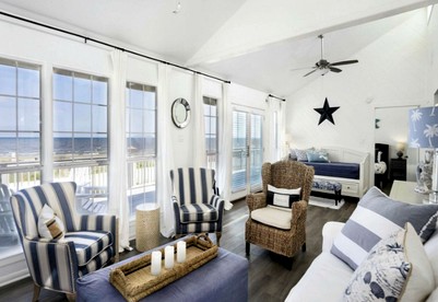 Relaxing Beach House with Incredible Sea Views for a Wonderful Family Getaway in Galveston, Texas - Galveston, Texas - glamping.directory