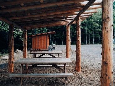 Wheelchair Accessible Log Cabin near Lake Crescent in Forks, Washington, Perfect for a Weekend of Relaxation - Forks, Washington - glamping.directory