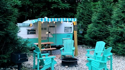 Wooden Tree Houses with Lovely Mountain Views in Gatlinburg, Tennesse - Gatlinburg, Tennessee - glamping.directory