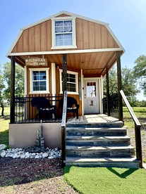Rustic Hill Country Cabin with Milky Way Stargazing & Wildlife Views near Mountain Home, TX - Mountain Home, Texas - glamping.directory
