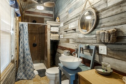Rustic Hill Country Cabin with Milky Way Stargazing & Wildlife Views near Mountain Home, TX - Mountain Home, Texas - glamping.directory