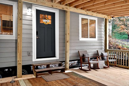 Whimsical Bee-Inspired Tiny Home with Private Hot Tub Near Douglas Lake & Smoky Mountains | Sevierville, Tennessee - glamping.directory