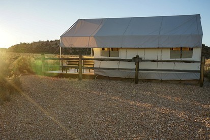Romantic Safari Tent Glamping in Kanab, Utah: Unforgettable Getaway for Two - Kanab, Utah - glamping.directory