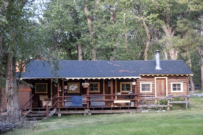 Rustic Log Cabin Set Within Mountains in Colorado - Buena Vista, Colorado - glamping.directory