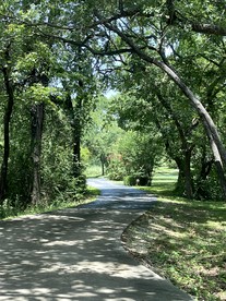 Luxury Glamping Cabin with Waterfront Access near Lake Texoma, Oklahoma - Denison, Texas - glamping.directory