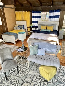 Luxury Glamping Cabin with Waterfront Access near Lake Texoma, Oklahoma - Denison, Texas - glamping.directory