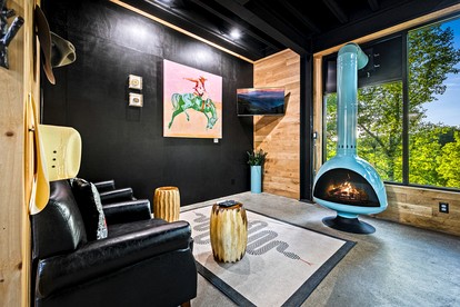 Stunning Luxury Cabin with Unique Furnishings, Indoor Pool, and Game Room in Gatlinburg, Tennessee - Gatlinburg, Tennessee - glamping.directory