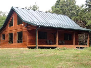 Luxury Cabin for Rent near the Shenandoah National Park, Virginia - Rileyville, Virginia - glamping.directory