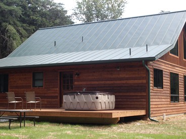 Luxury Cabin for Rent near the Shenandoah National Park, Virginia - Rileyville, Virginia - glamping.directory