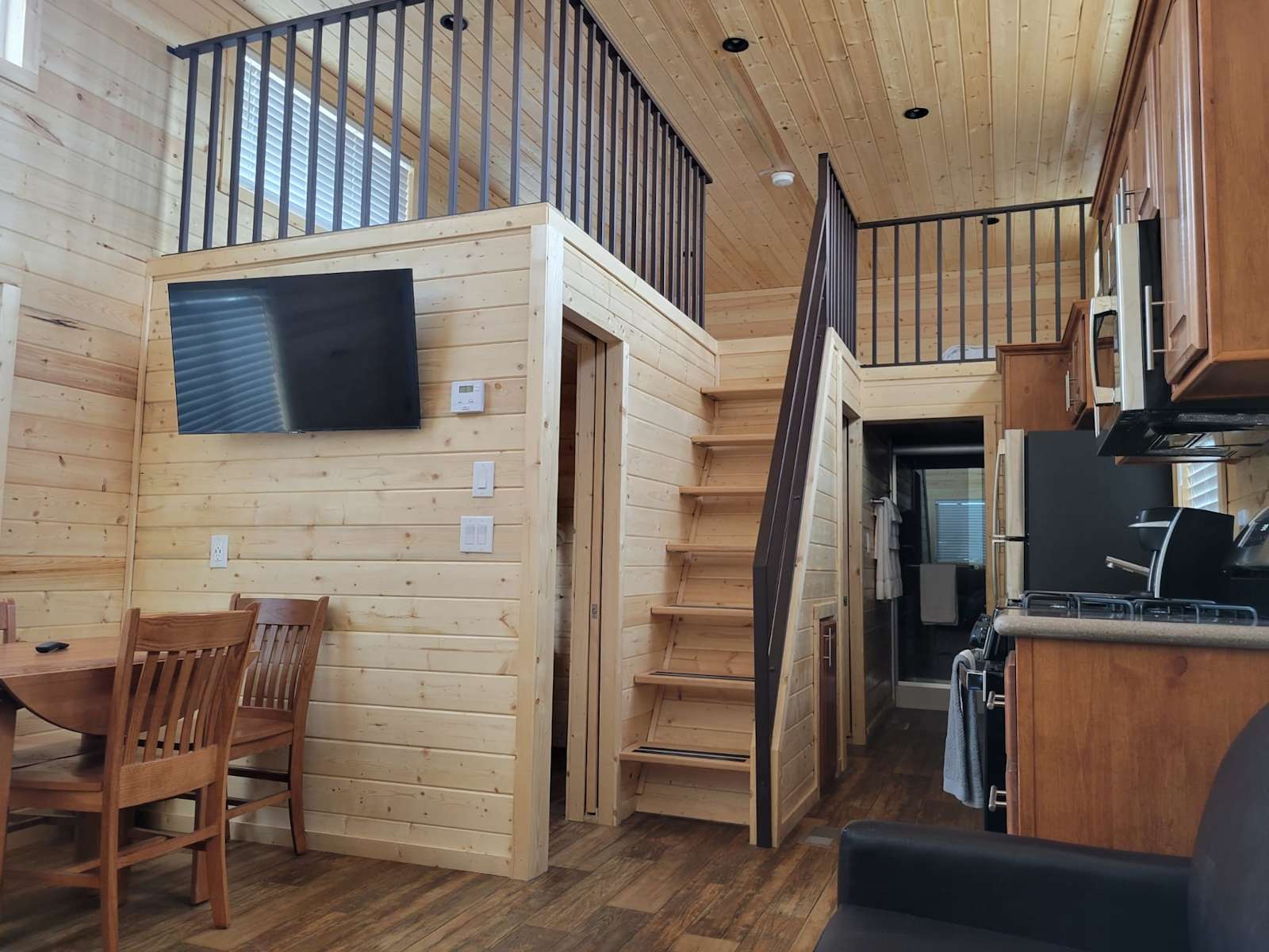 Grand Canyon Tiny Home Rentals - Williams, Arizona - glamping.directory