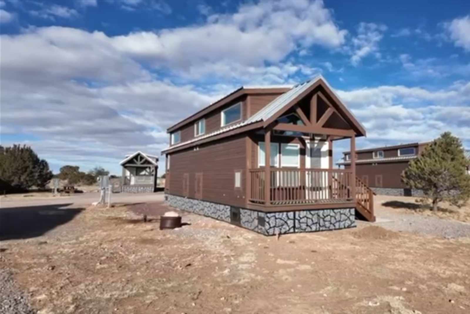 Grand Canyon Tiny Home Rentals - Williams, Arizona - glamping.directory