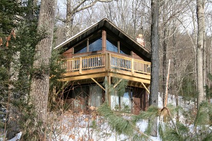 Fantastic Secluded Cabin with Nice Sights in North Creek, New York - glamping.directory
