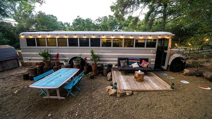 Amazing Glamping Bus with Mountain Views near Malibu Creek State Park, California - Calabasas, California - glamping.directory