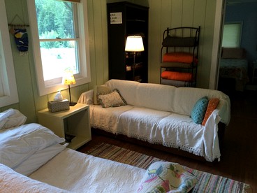 Amazing West Virginia Glamping Retreat for Groups on the Potomac River - Great Cacapon, West Virginia - glamping.directory