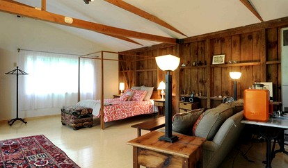At One with Nature at Spacious, Inviting Luxury Studio in Woodstock, New York - New York, New York - glamping.directory