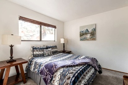 Panoramic Perfection: Cabin with Unmatched Slope Views in Big Bear Lake, California - Big Bear Lake, California - glamping.directory