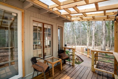Chic Suite Rental near Chapel Hill for North Carolina Glamping - Chapel Hill, North Carolina - glamping.directory