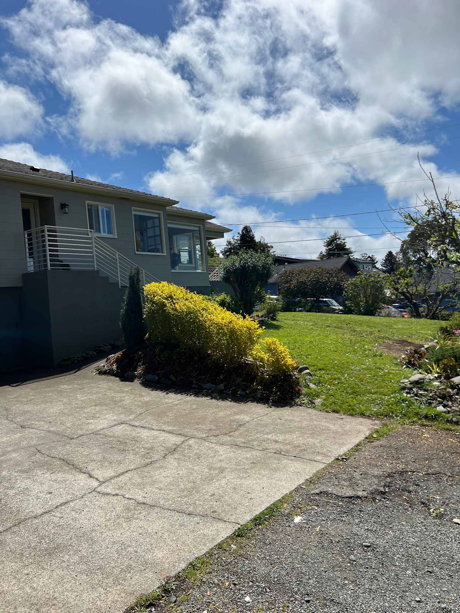 Drive Way Getta Away… - Arcata, California - glamping.directory