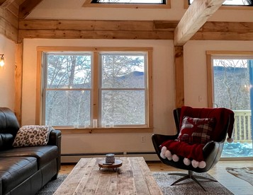 Modern Cabin with Beautiful Mountain Views in Intervale, New Hampshire - Intervale, New Hampshire - glamping.directory