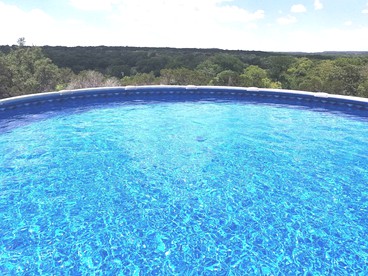 Vacation Cabin Rental with Picturesque Views from the Deck in Killeen, Texas - Killeen, Texas - glamping.directory