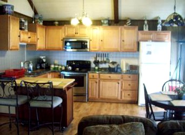 Charming Cabin Rental near a National Forest in Zwolle, Louisiana - Zwolle, Louisiana - glamping.directory