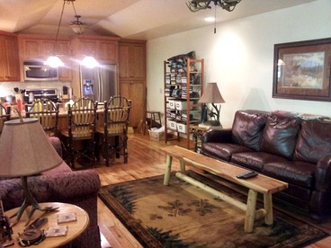 Riverfront Log Cabin Rental near Stone Mountain State Park, North Carolina - Starta, North Carolina - glamping.directory