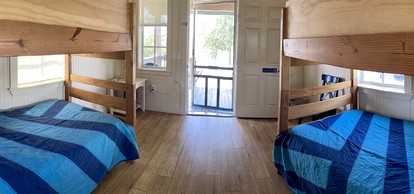 Lakeside Cabin for a Glamping Getaway near Tampa, Florida - Bradenton, Florida - glamping.directory