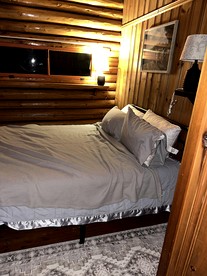 Charming Lakeside Cabin Bungalow with Timeless Rustic Beauty near Portage Lake in Maine - Portage Lake, Maine - glamping.directory