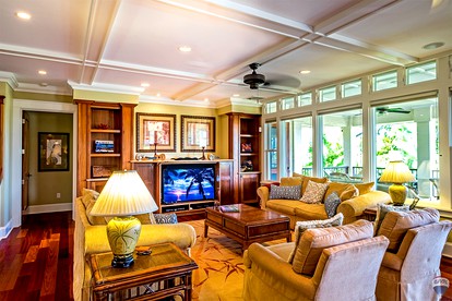 Luxury Beachfront Villa with Amazing Views in Kaua’i, Hawaii - Koloa, Hawaii - glamping.directory