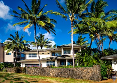 Luxury Beachfront Villa with Amazing Views in Kaua’i, Hawaii - glamping.directory