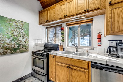 Multi-Family Cabin In Great Location! - Home #183 in Bear Valley, California - Bear Valley , California - glamping.directory