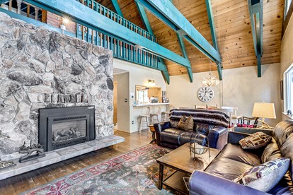 Multi-Family Cabin In Great Location! - Home #183 in Bear Valley, California - Bear Valley , California - glamping.directory