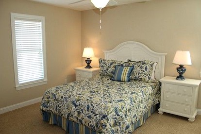 Beachfront Cottage with Pool near Intracoastal Waterway in Holden Beach, North Carolina - Holden Beach, North Carolina - glamping.directory