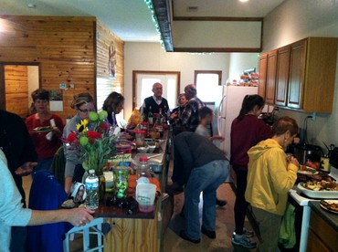 Spacious Cabin Rental for Large Groups near Onondaga Cave State Park in Missouri - Steelville, Missouri - glamping.directory