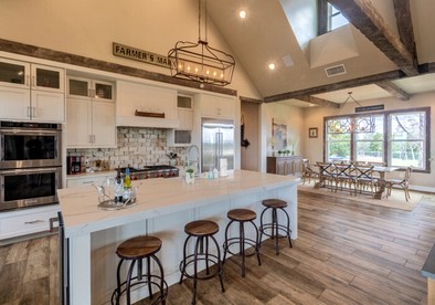 Heavenly Chic Ranch with Outdoor Pool and Impressive Backyard in Texas - Fredericksburg, Texas - glamping.directory