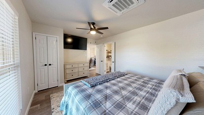 Modern Hideaway with Fresh Renovation and Inviting Vibe in College Station, Texas - College Station, Texas - glamping.directory
