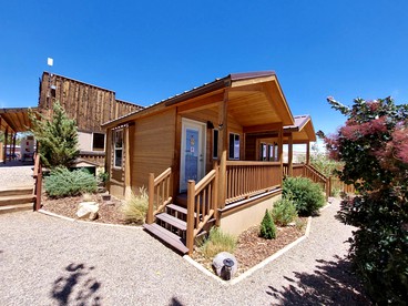 Pretty Cabin with Amazing Views - The Ultimate Glamping Getaway in Escalante, UT - glamping.directory
