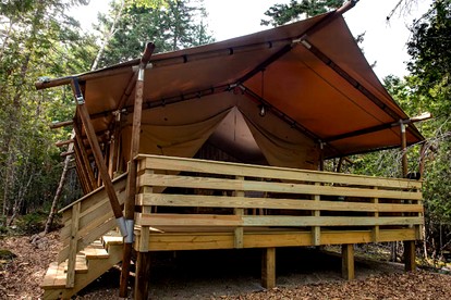 Large, Fully Equipped Safari Tent Nestled in the Woods of Eden, Bar Harbor, Maine, Perfect for a Family Glamping Retreat - Bar Harbor, Maine - glamping.directory
